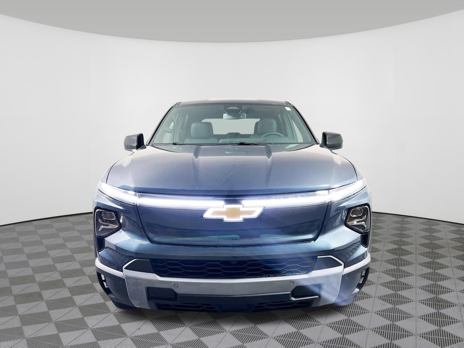 New 2026 Chevrolet Silverado EV LT AWD/4WD image 26