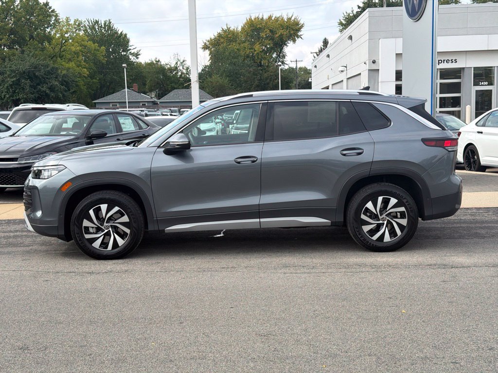 Certified 2026 Volkswagen Tiguan S AWD/4WD image 6
