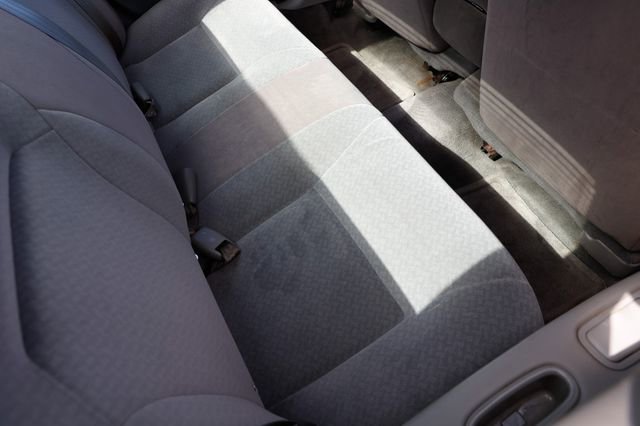 Used 2003 Dodge Intrepid SE image 15