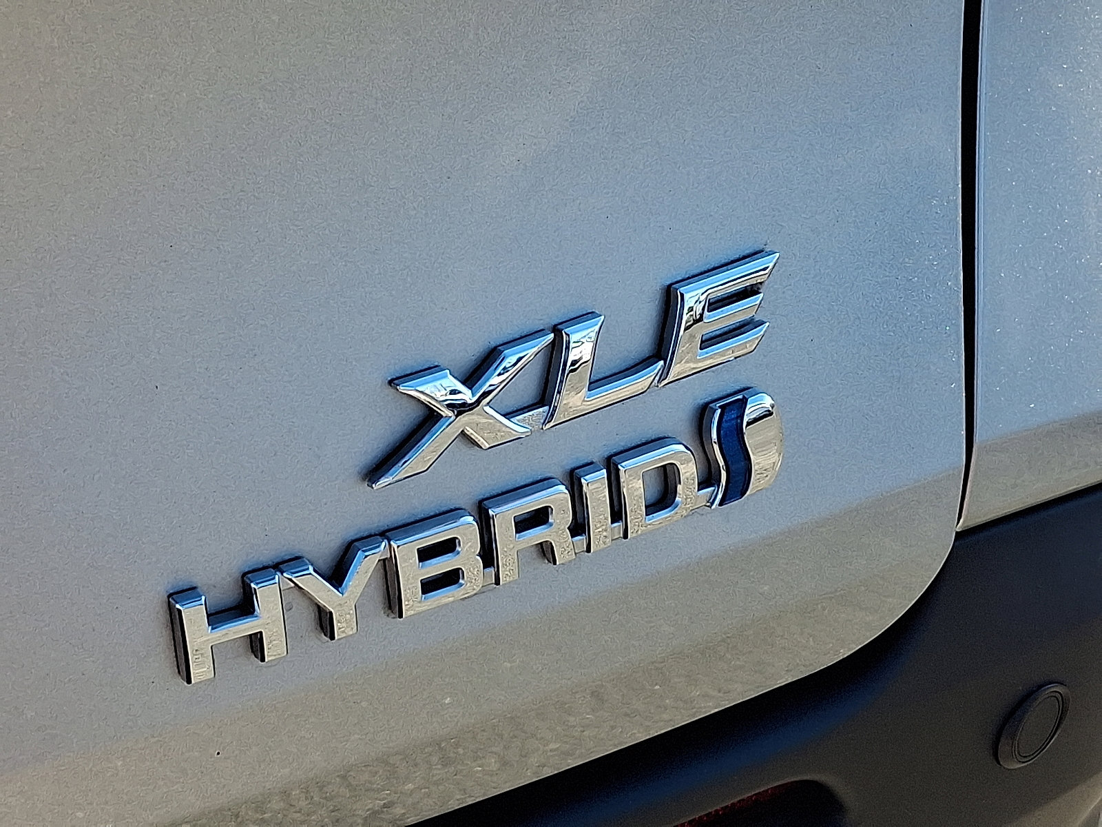 Certified 2024 Toyota Sienna XLE image 31