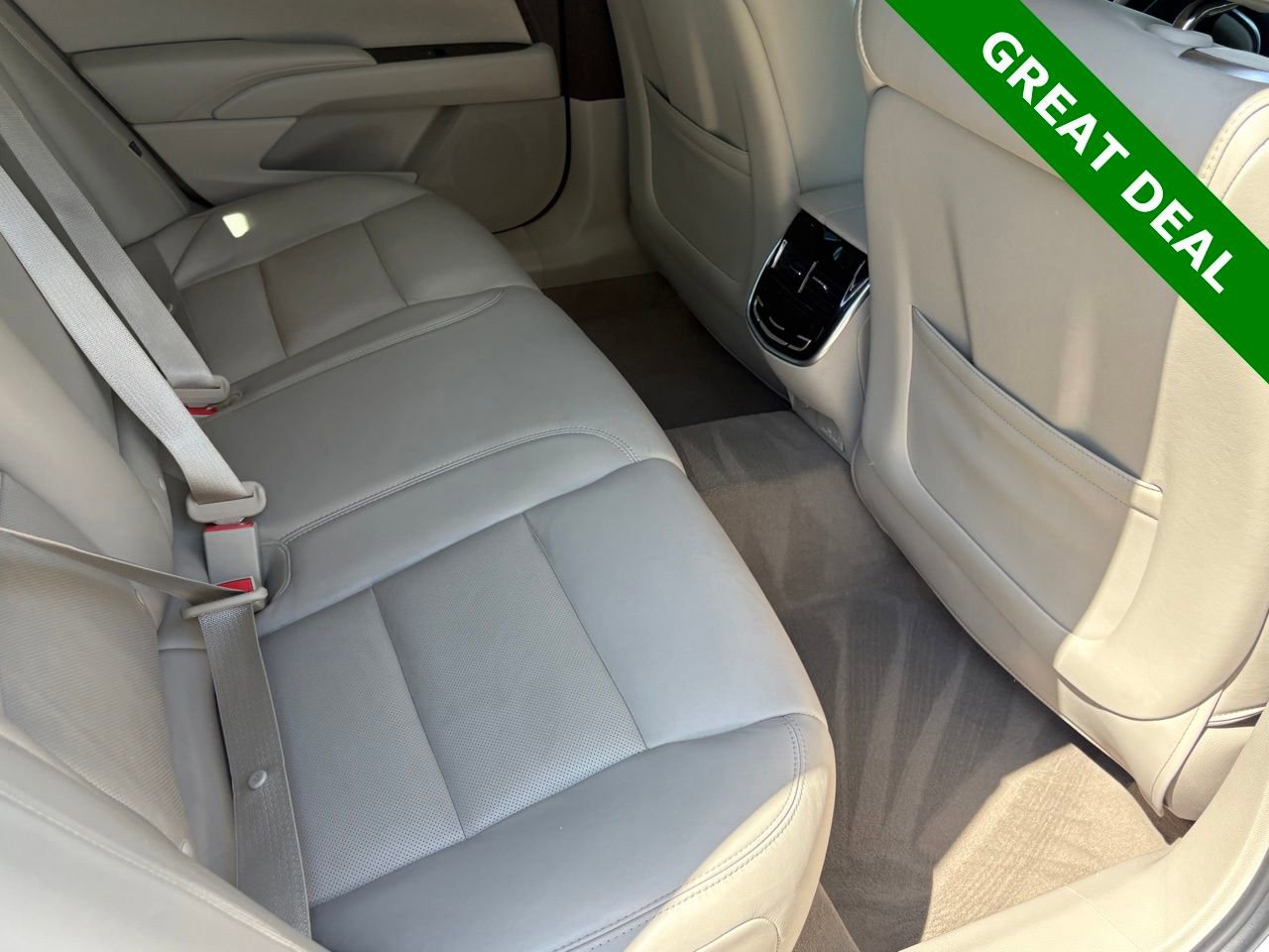 Used 2016 Cadillac XTS Premium image 36