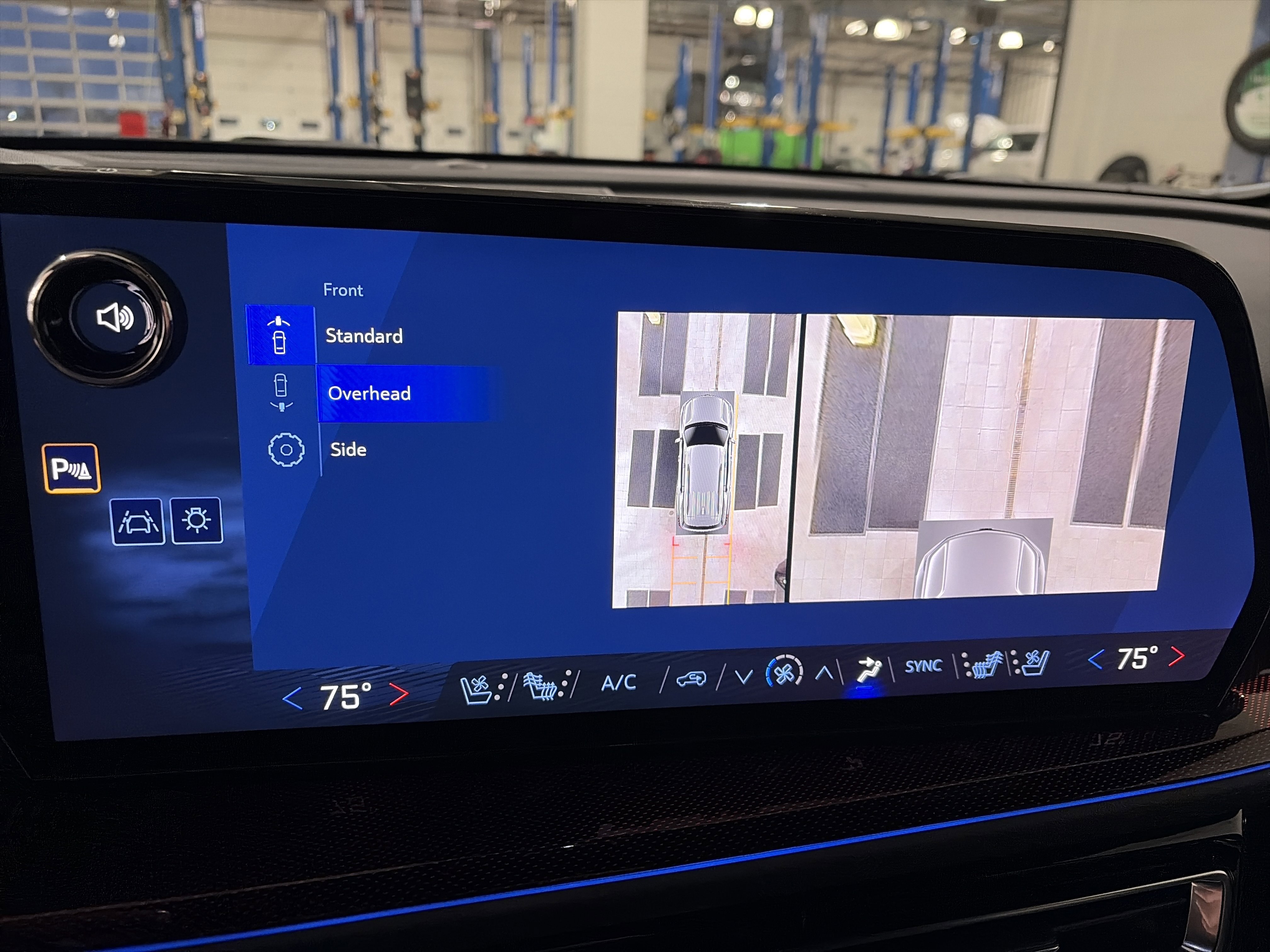 New 2026 Chevrolet Traverse RS w/ LPO, Floor Liner Package image 26