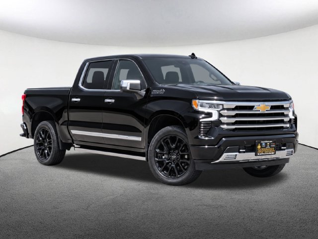 Used 2023 Chevrolet Silverado 1500 High Country AWD/4WD image 2