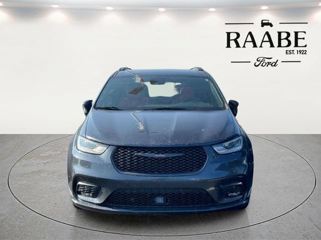 Used 2021 Chrysler Pacifica Limited w/ S Appearance Package FWD image 7