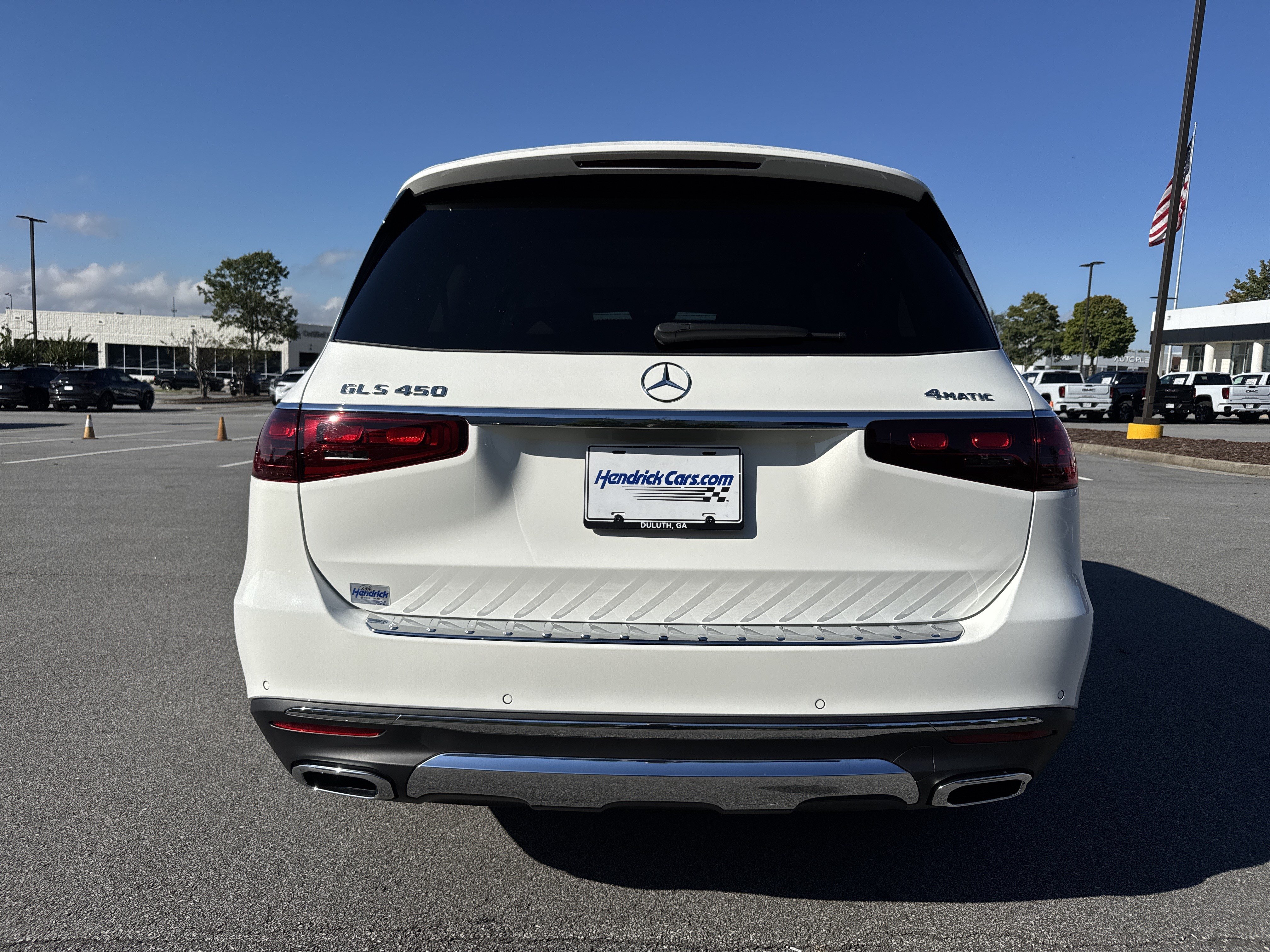 Used 2025 Mercedes-Benz GLS 450 4MATIC image 9