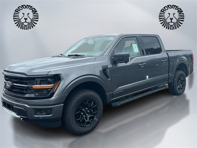 New 2025 Ford F150 XLT w/ Equipment Group 302A MID