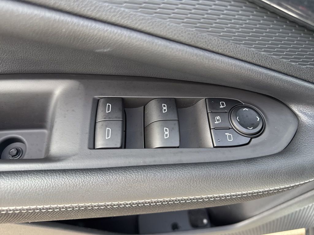 Used 2024 Chevrolet Blazer EV AWD Police image 23