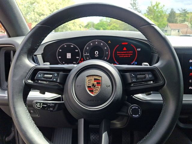 Used 2024 Porsche Cayenne AWD/4WD image 21