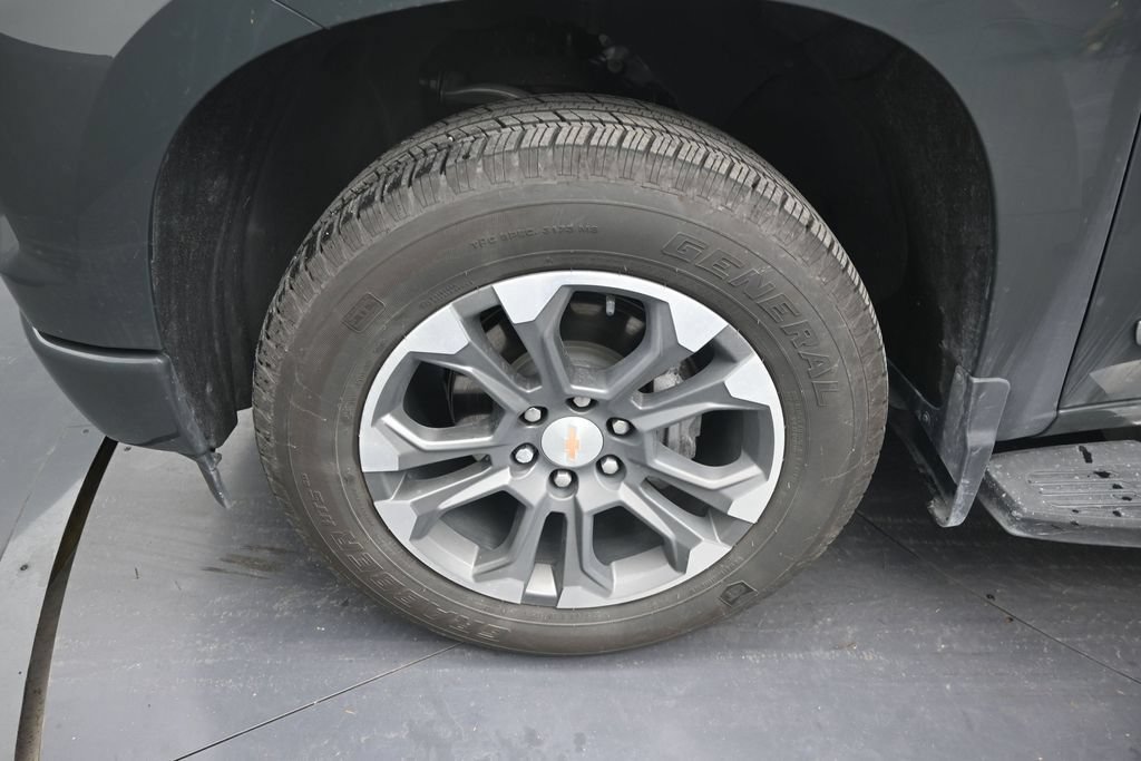 Used 2026 Chevrolet Silverado 1500 High Country RWD image 9