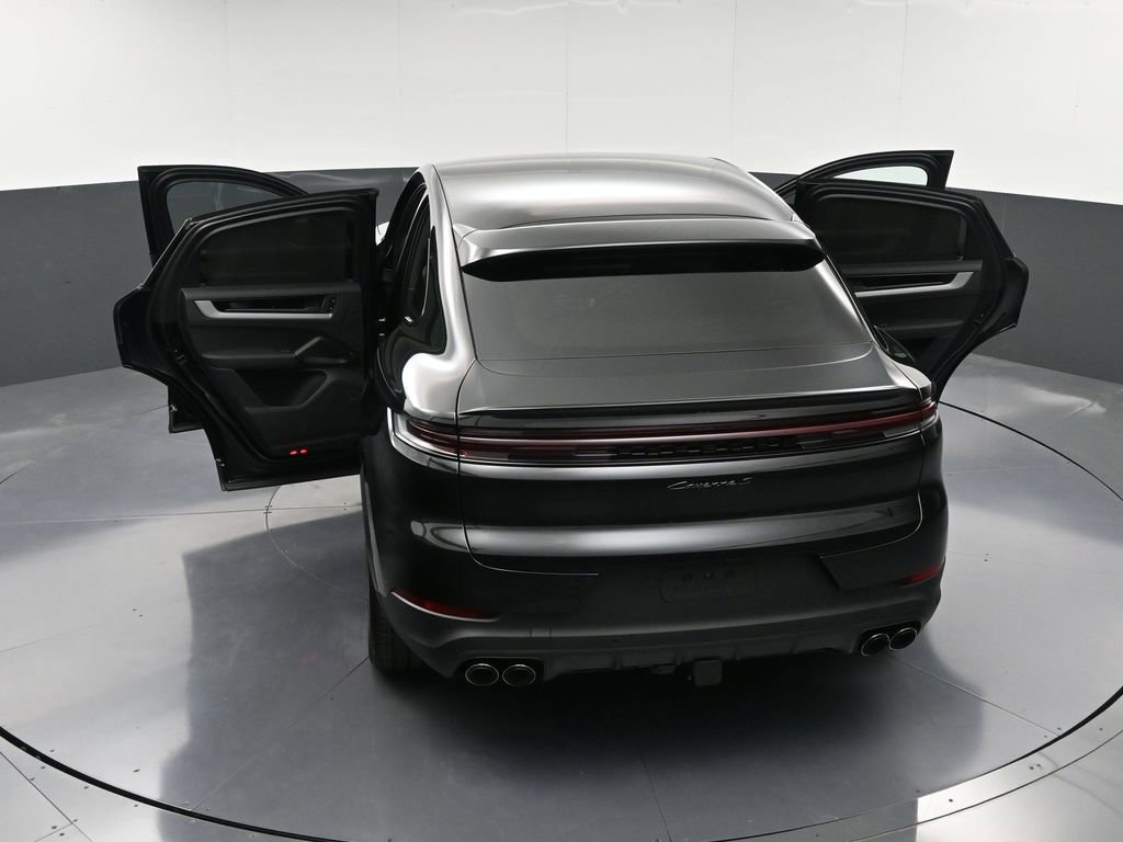 New 2026 Porsche Cayenne S image 36