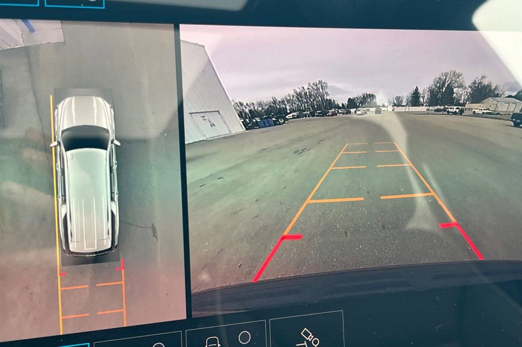 New 2026 GMC Yukon XL Elevation w/ Elevation Premium Package image 18