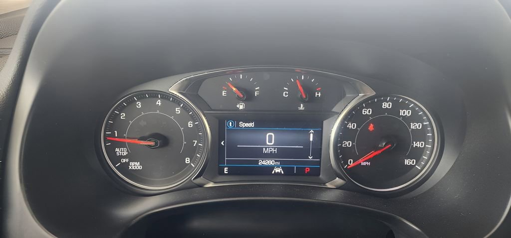 Used 2024 GMC Terrain SLE image 28