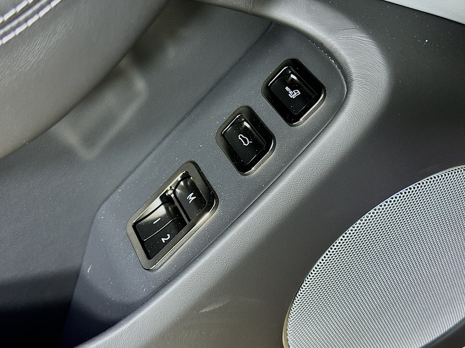 New 2026 Bentley Flying Spur V8 AWD/4WD image 58
