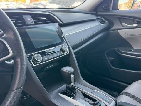 Used 2017 Honda Civic EX image 9