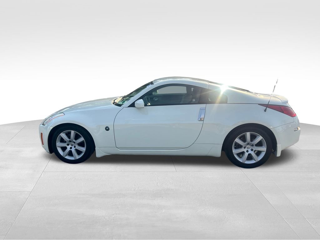Used 2004 Nissan 350Z Touring w/ Aerodynamics Pkg image 3