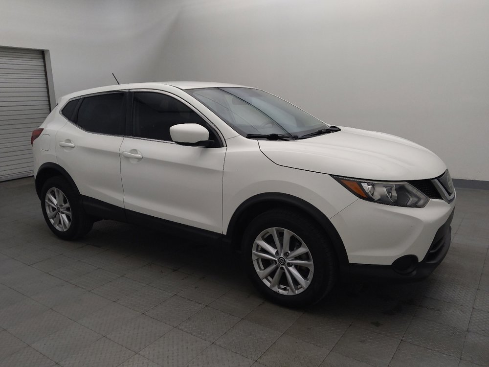 Used 2019 Nissan Rogue Sport S w/ Appearance Package image 11