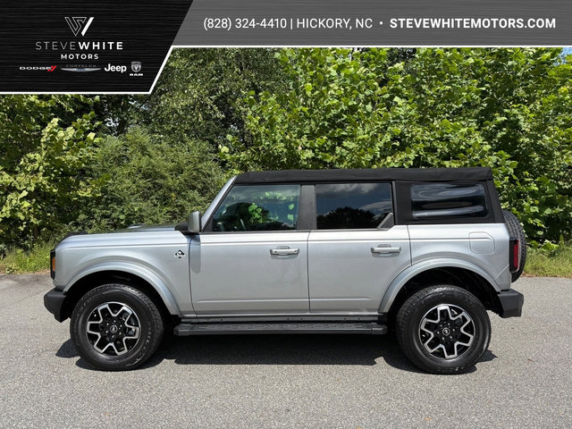 Used 2022 Ford Bronco Outer Banks image 1
