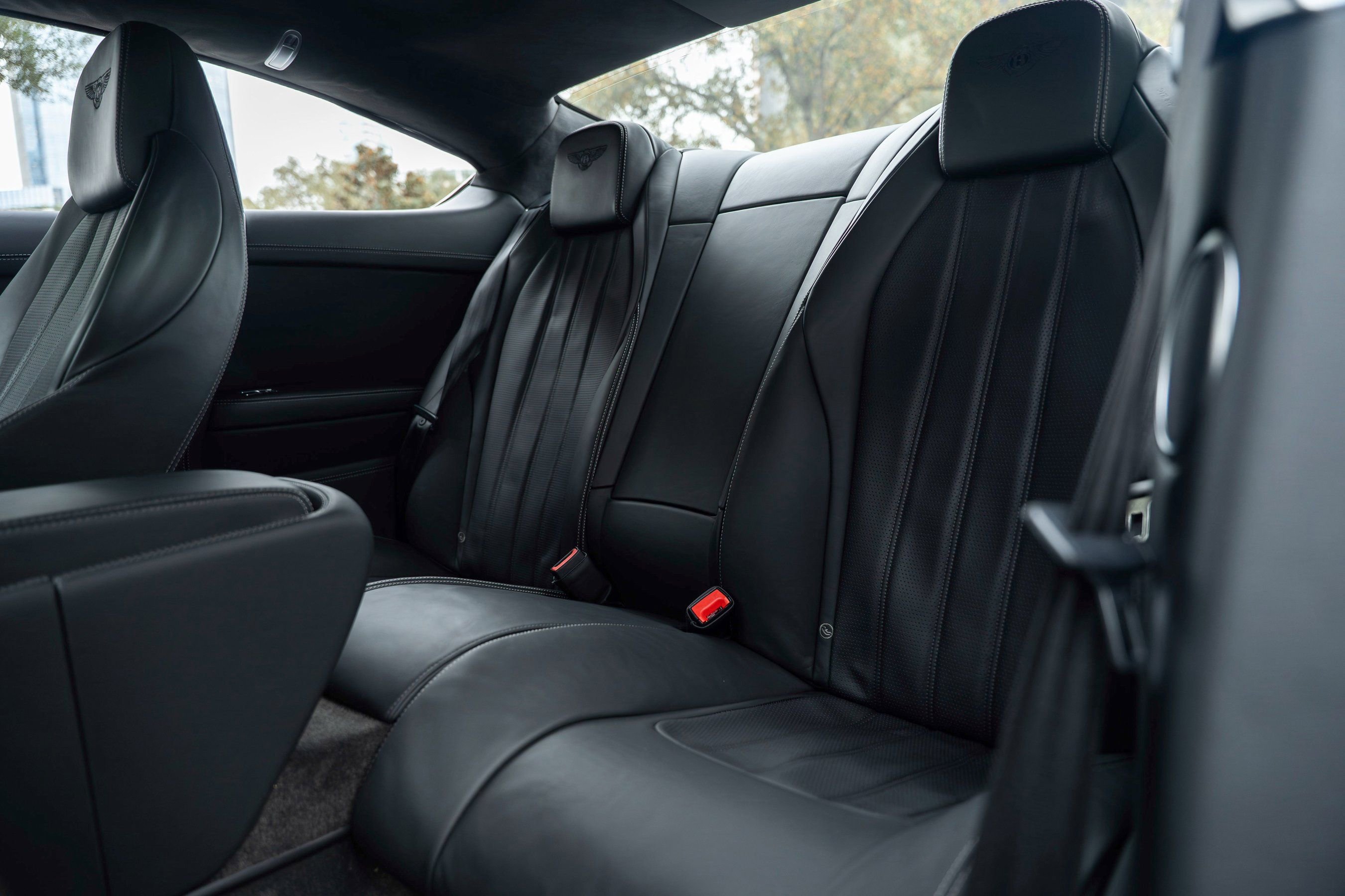 Used 2014 Bentley Continental GT image 37