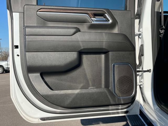 Used 2024 Chevrolet Silverado 3500 LT image 21