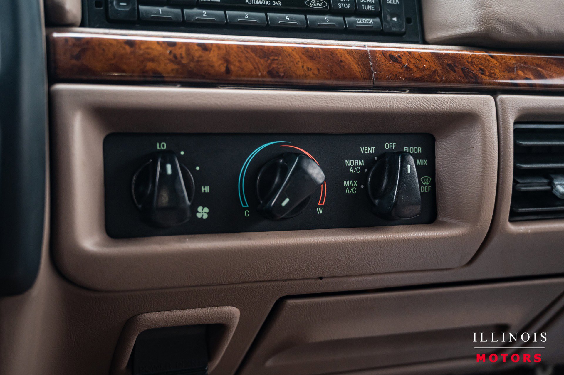 Used 1996 Ford Bronco Eddie Bauer image 24