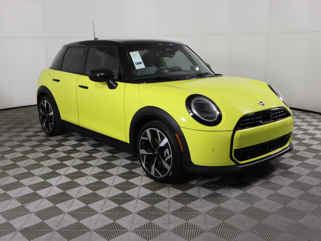 New 2026 MINI Cooper 4-Door Hardtop image 3