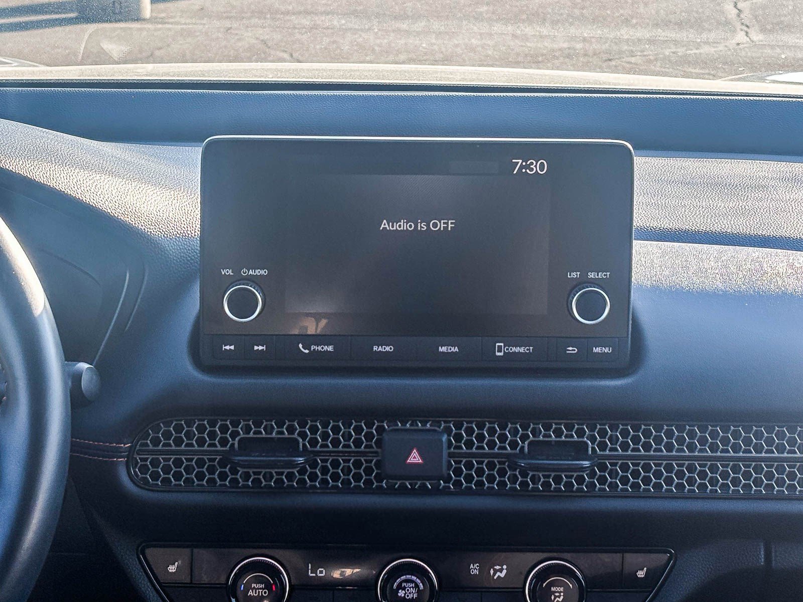 Certified 2025 Honda HR-V Sport image 17