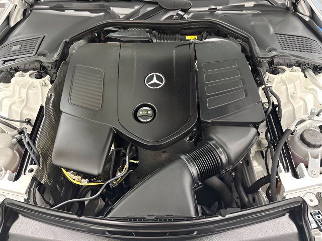 Certified 2026 Mercedes-Benz CLE 300 4MATIC Coupe image 9