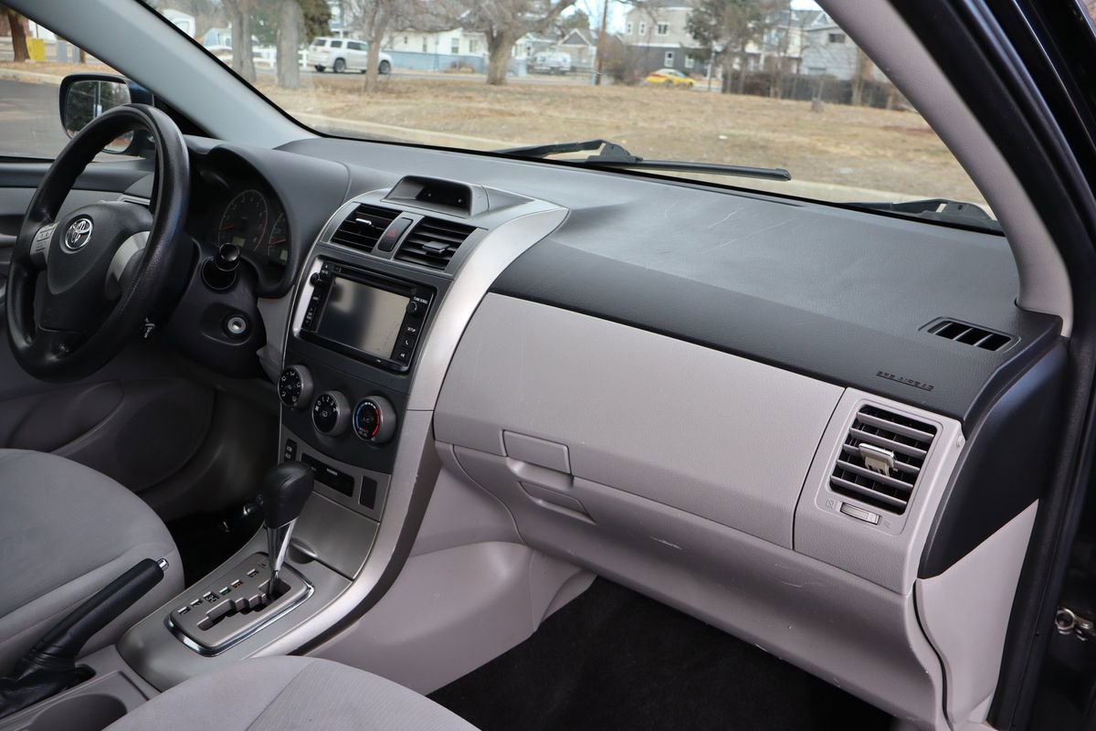 Used 2013 Toyota Corolla LE w/ Protection Pkg image 17