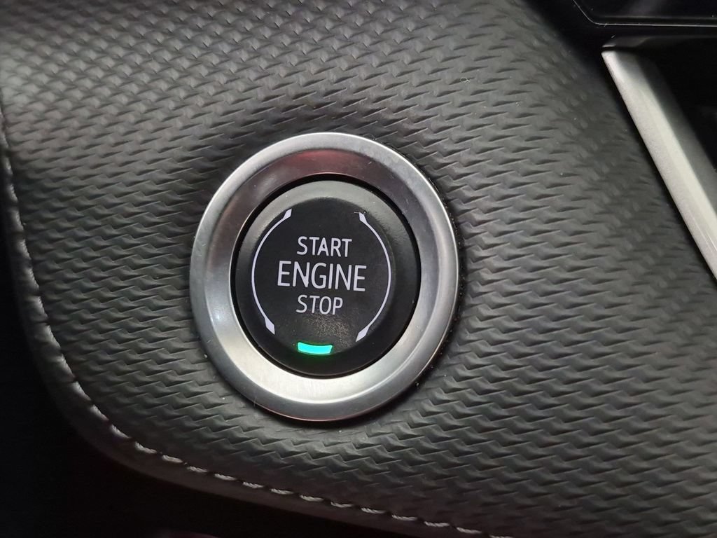 Certified 2025 Chevrolet Equinox LT FWD image 29