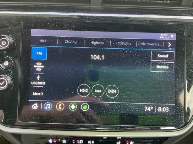 Used 2022 Chevrolet Bolt EUV LT w/ Convenience Package image 27