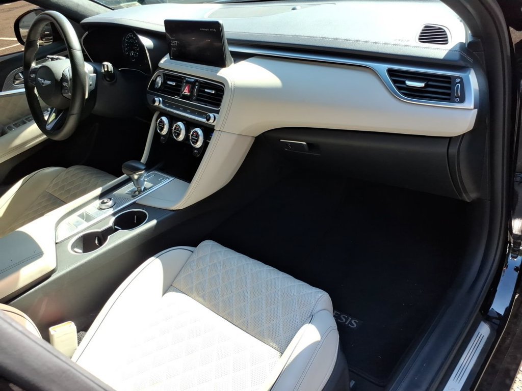 Used 2023 Genesis G70 3.3T w/ Sport Prestige Package AWD/4WD image 9