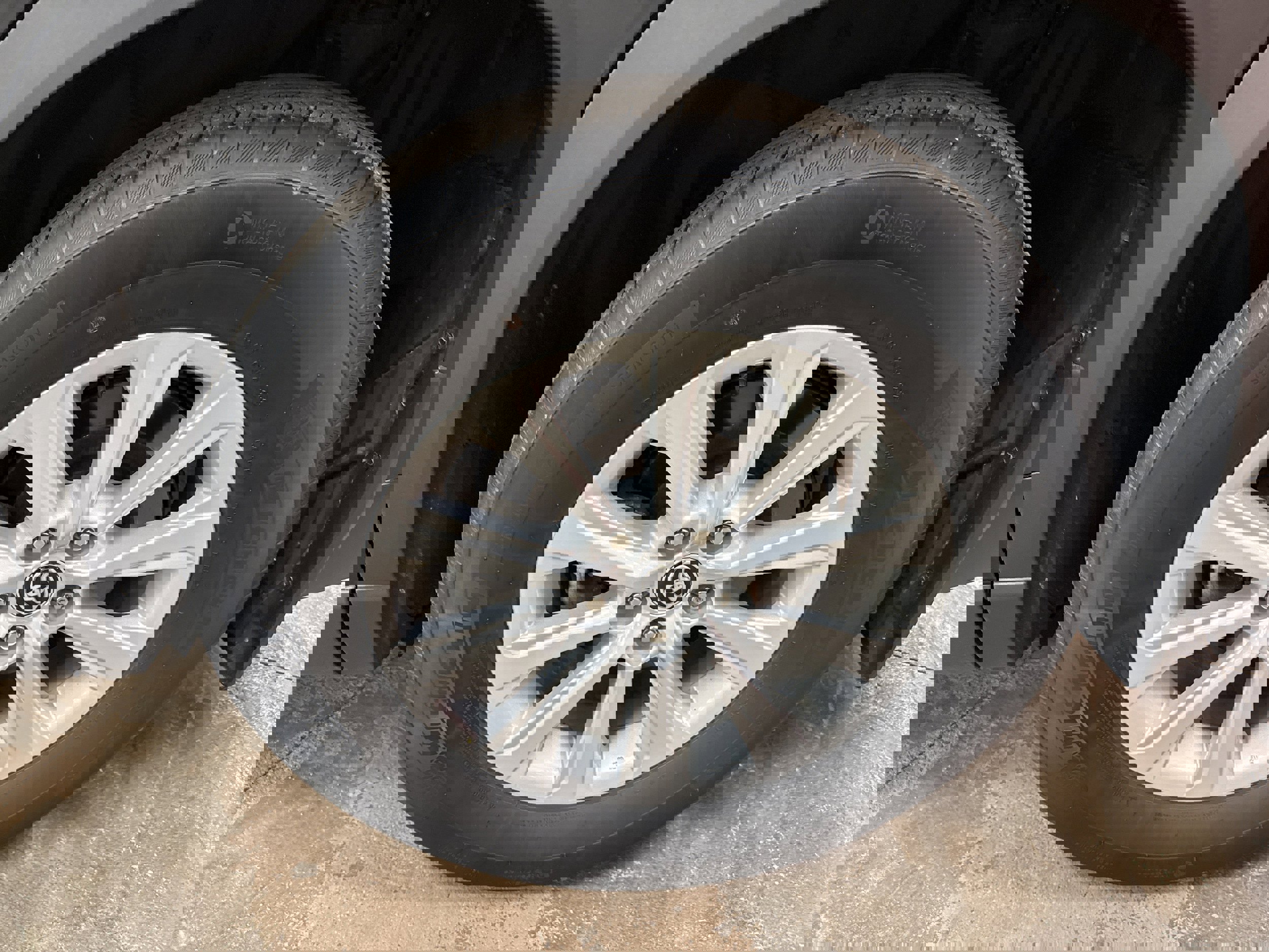 Used 2024 Toyota Grand Highlander XLE image 6