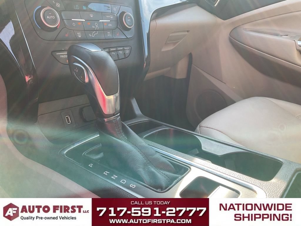 Used 2019 Ford Escape Titanium AWD/4WD image 23