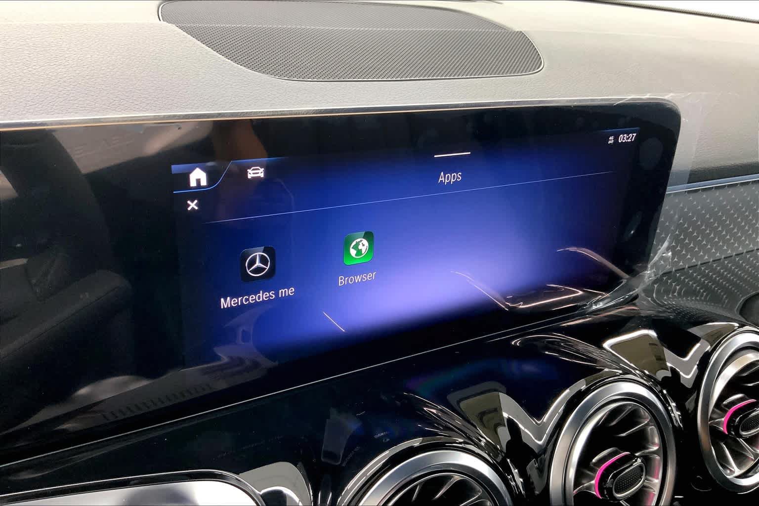 Used 2024 Mercedes-Benz EQB 350 4MATIC SUV image 18