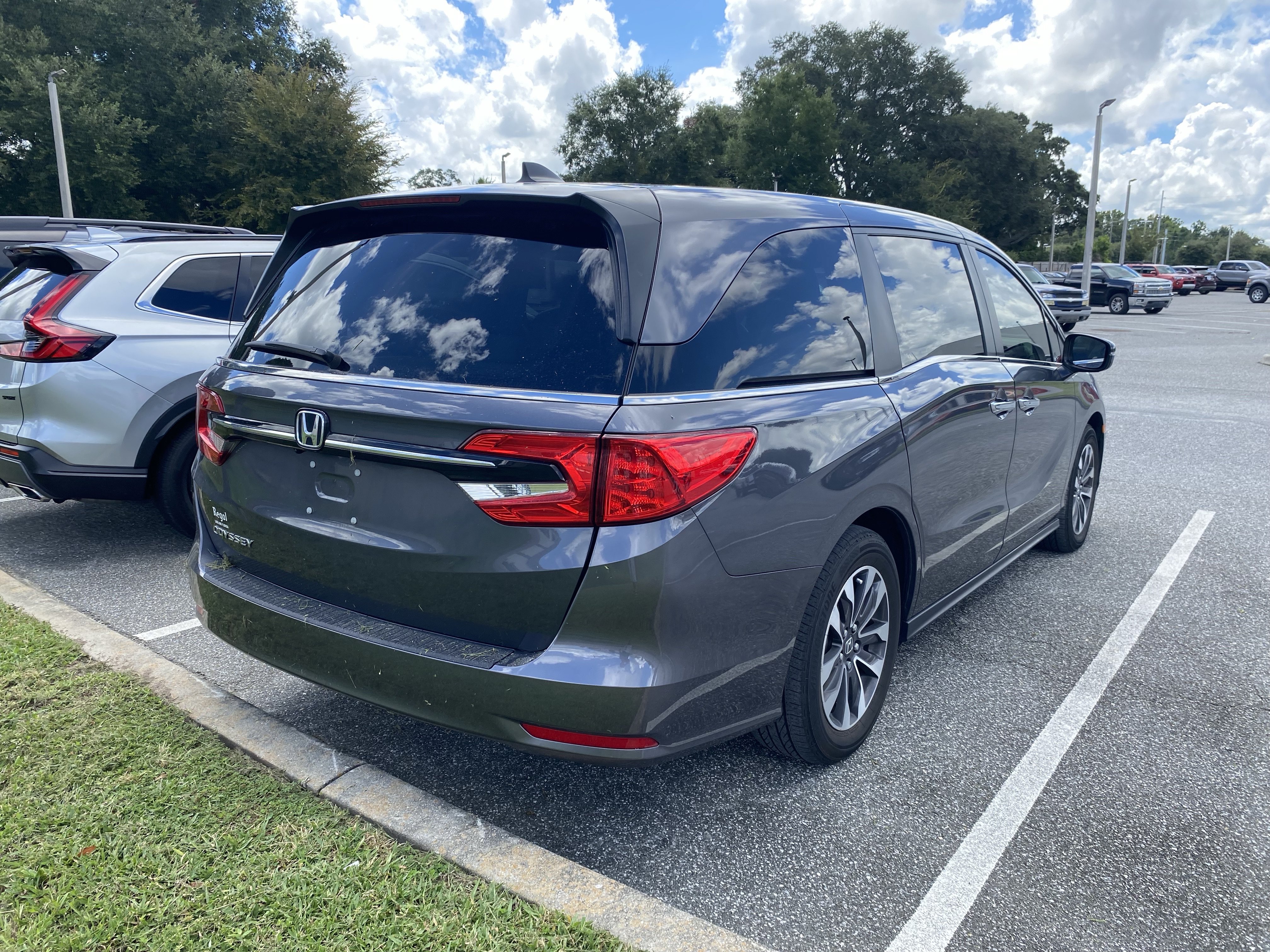 Used 2023 Honda Odyssey EX-L image 18