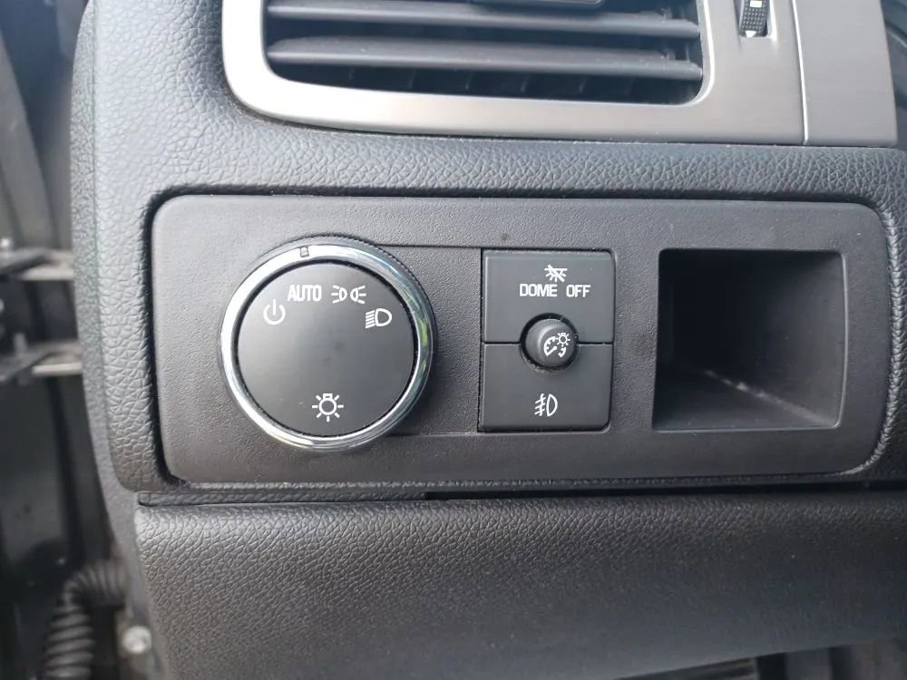 Used 2012 Chevrolet Tahoe LT w/ Suspension Package, Off-Road image 15