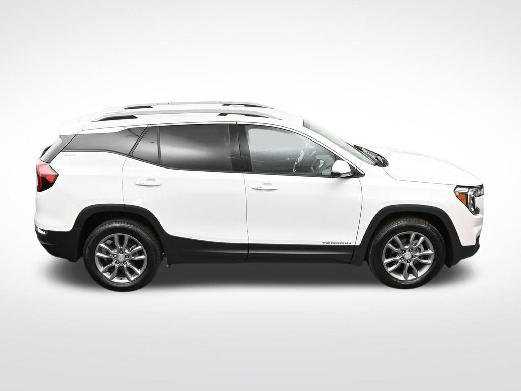 Used 2023 GMC Terrain SLT AWD/4WD image 21
