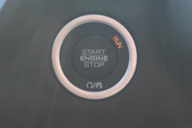 New 2026 RAM 1500 4x4 Crew Cab image 11