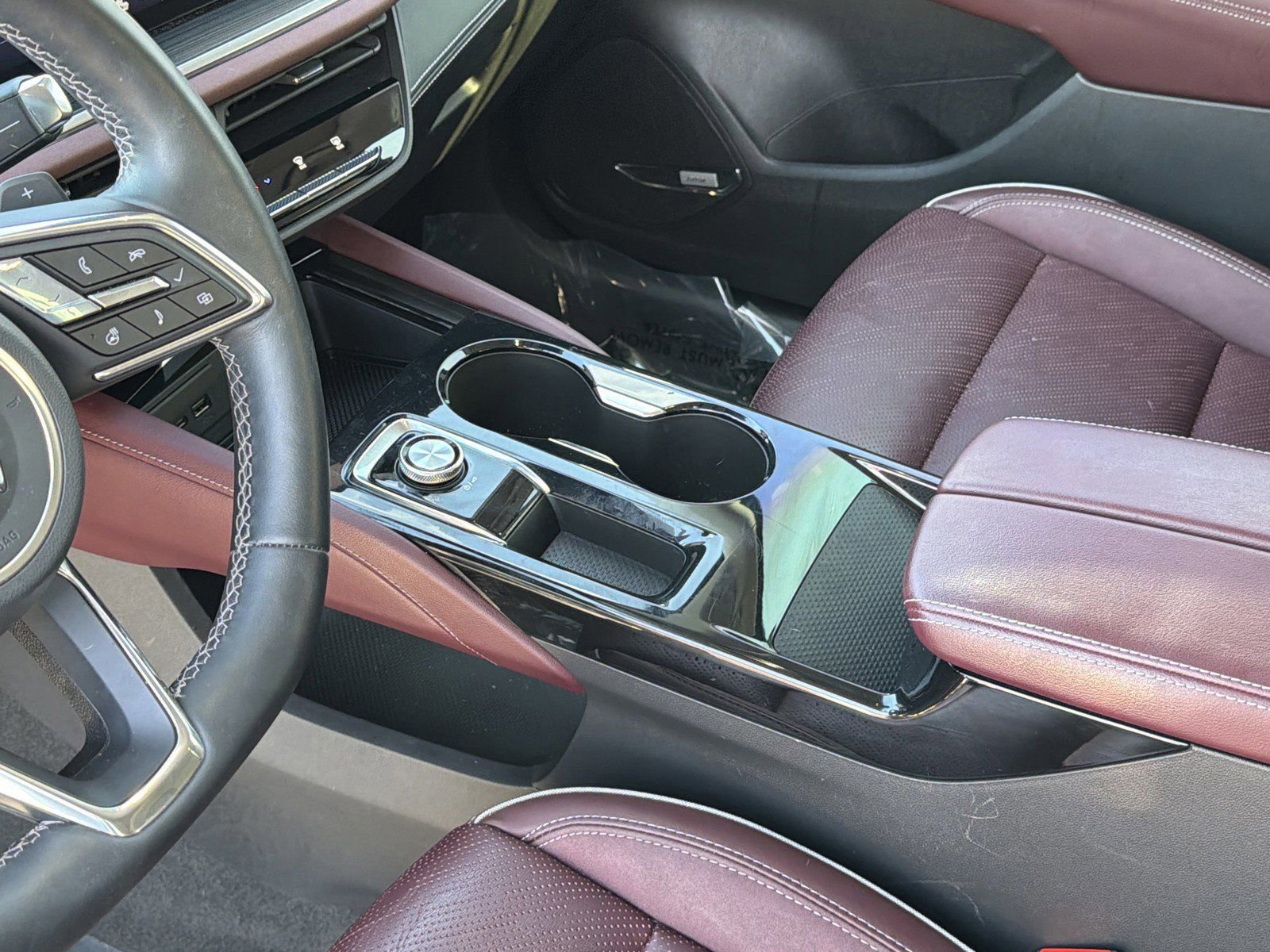 Used 2025 Buick Envision Sport Touring AWD/4WD image 22