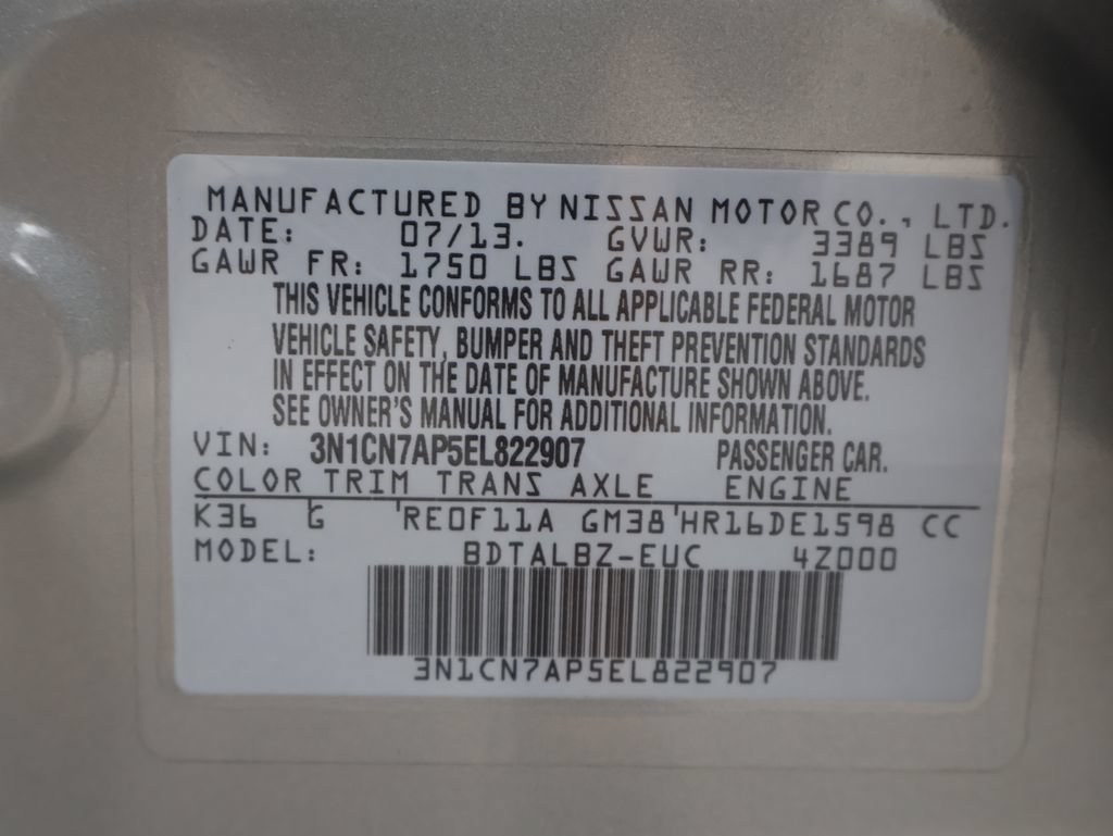 Used 2014 Nissan Versa SV w/ Convenience Package FWD image 41