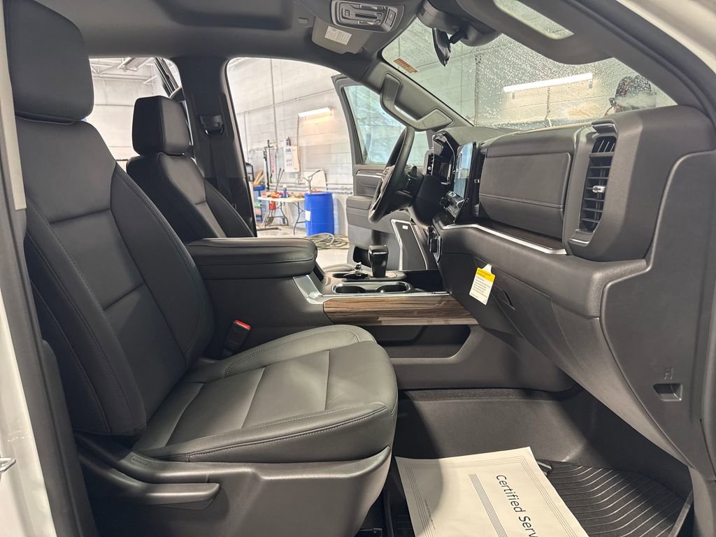 New 2026 Chevrolet Silverado 1500 LT Trail Boss w/ LT Trail Boss Premium Package AWD/4WD image 33