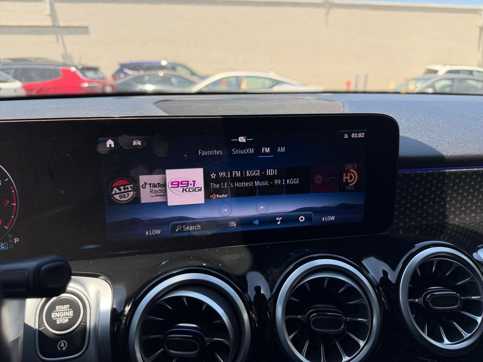 Used 2025 Mercedes-Benz GLB 250 image 21