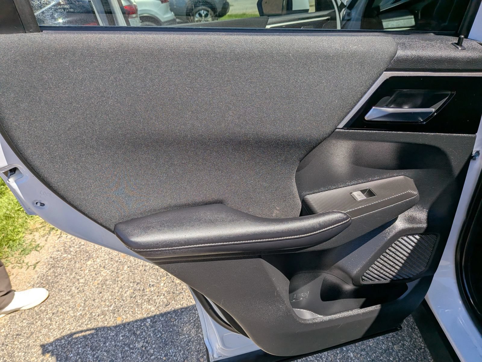 Used 2022 Mitsubishi Outlander ES AWD/4WD image 28