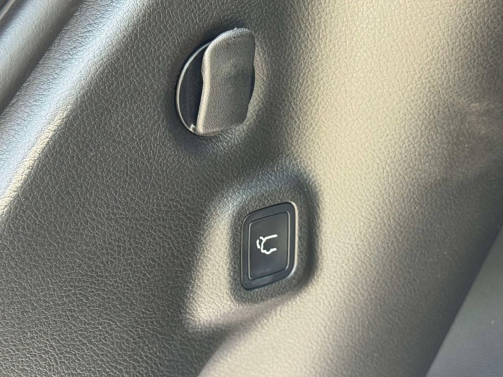 New 2026 Jeep Compass Limited AWD/4WD image 12
