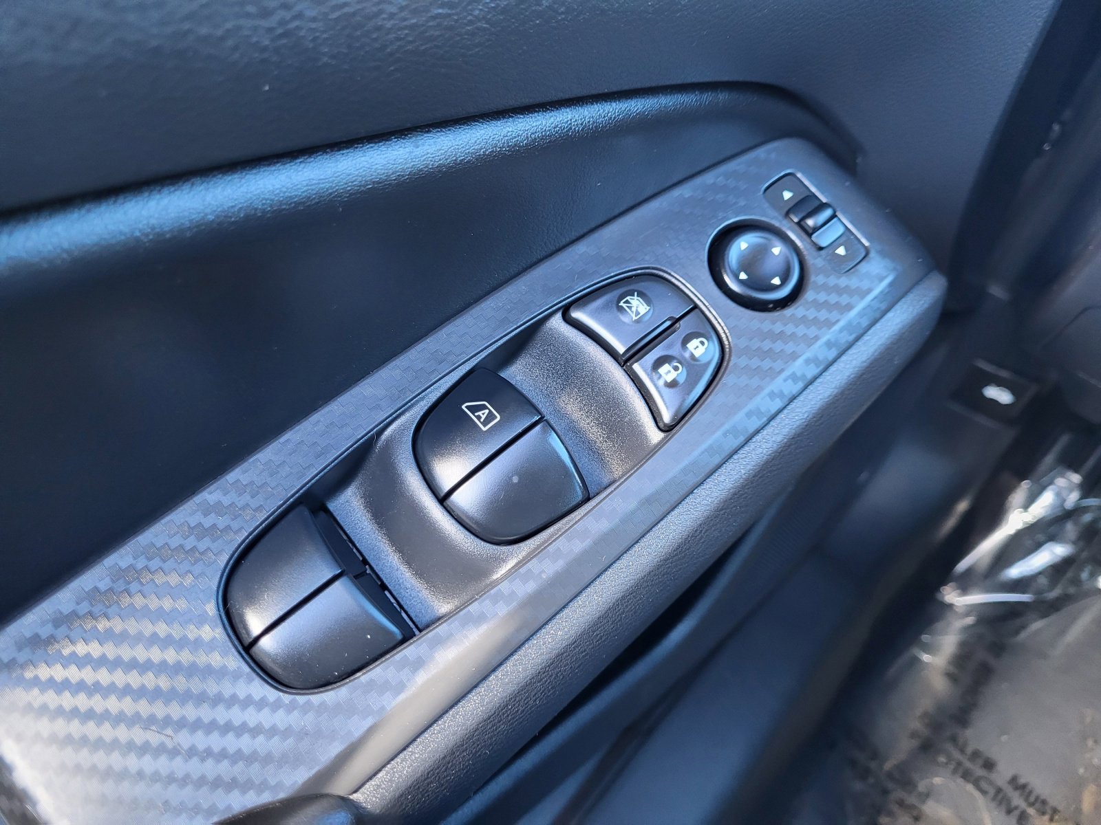 Used 2025 Nissan Altima 2.5 S image 13