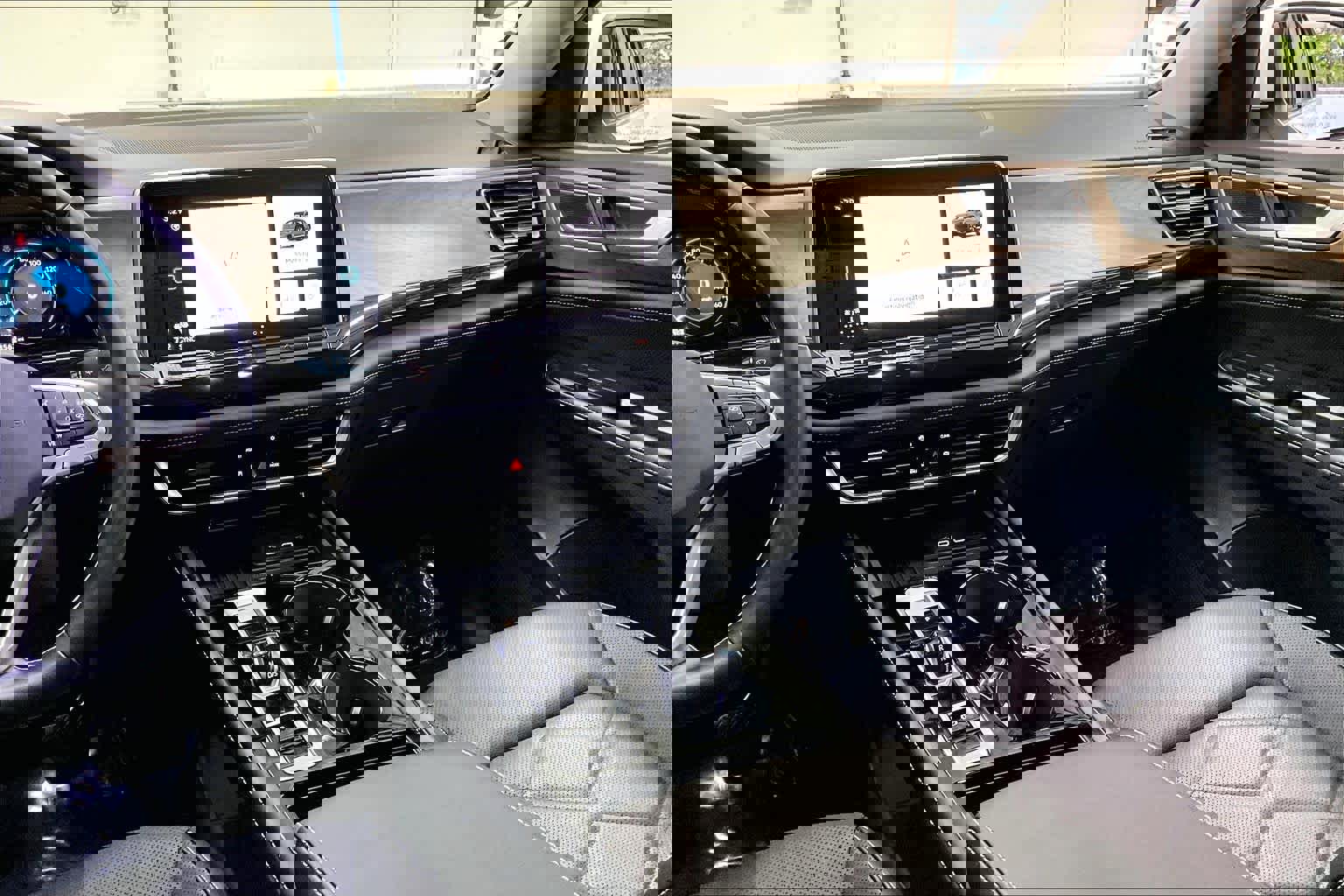 Used 2025 Volkswagen Atlas SE w/ Panoramic Sunroof Package image 9