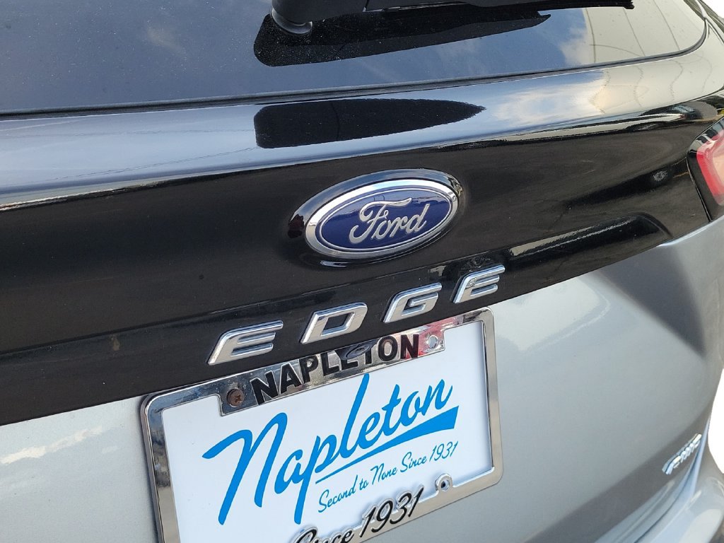 Used 2023 Ford Edge SEL AWD/4WD image 31