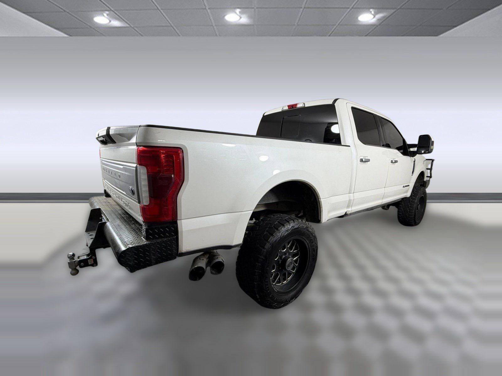 Used 2019 Ford F250 Limited w/ FX4 Off-Road Package AWD/4WD image 9