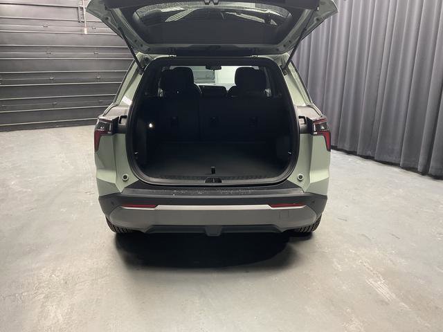 New 2026 Chevrolet Equinox LT image 6