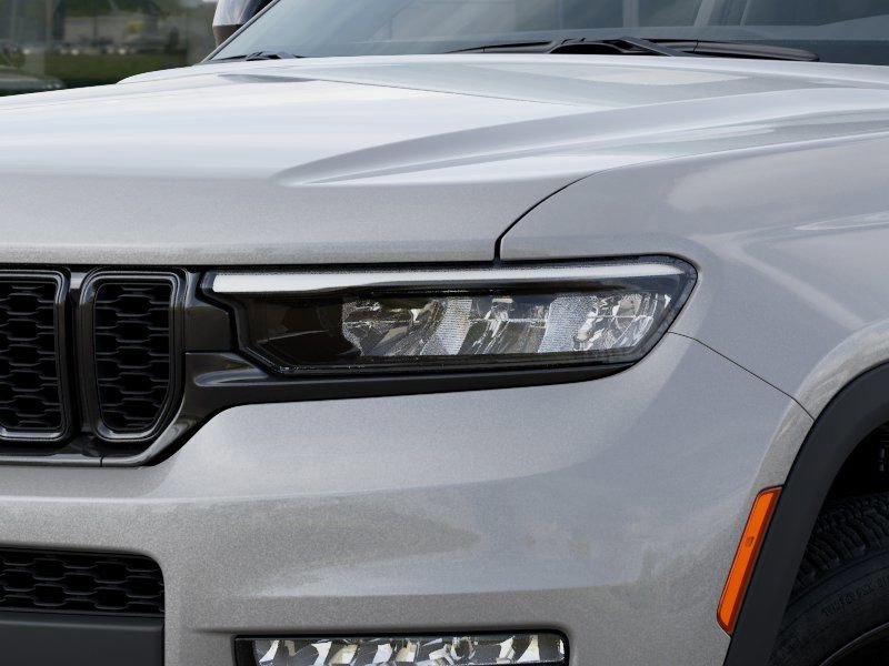 New 2025 Jeep Grand Cherokee L Limited w/ Black Appearance Package image 11